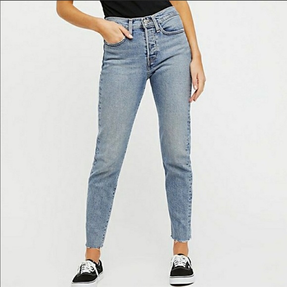 Levi’s Wedgie Icon Fit Twisted Fate Hi Rise Jeans - Picture 6 of 8